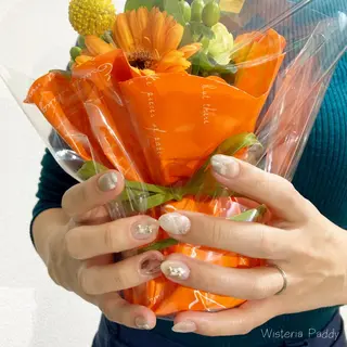 ネイル Wisteria Paddyのネイルデザイン