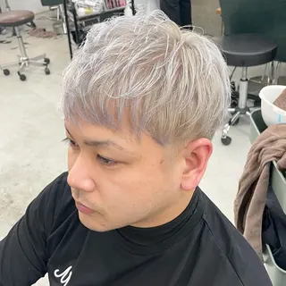 ショート カラー メンズ Lull1人美容室 バレイヤージュのヘアスタイル