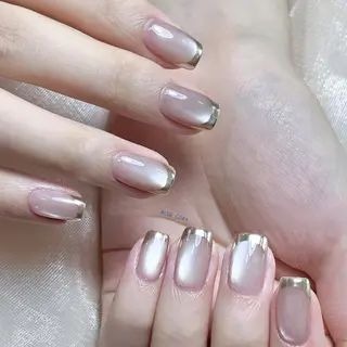 ネイル BLUE CORAのネイルデザイン