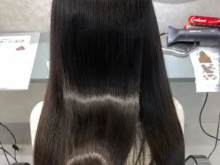 ロング 【nui 茨木】 原田美紅のヘアスタイル