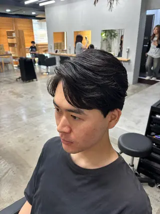 メンズ mono / Manatoのヘアスタイル