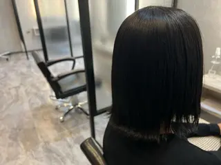 ミディアム カラー イケダ ハルカのヘアスタイル