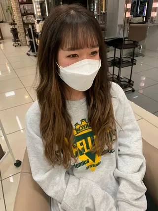 ロング カラー 羽エクステ🩷 🤍まき🤍のマツエク・マツパデザイン