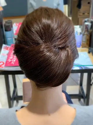 セミロング NEOLIVE ROAのヘアスタイル