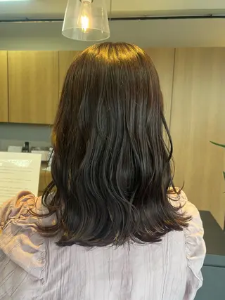 ミディアム alu yuinaのヘアスタイル