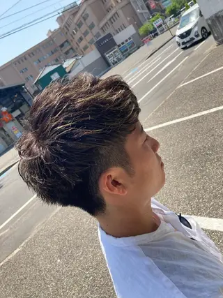 ショート メンズ パーマが得意な【最高 悠斗】のヘアスタイル