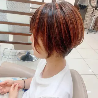 ショート カラー 羽エクステ🩷 🤍まき🤍のマツエク・マツパデザイン