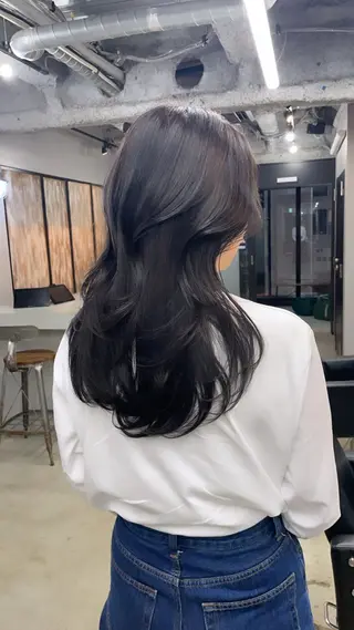 ロング カラー 新宿/韓国ヘア/ 髪質改善ストレートのヘアスタイル