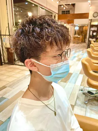パーマ メンズ 吉田 浩太郎のヘアスタイル