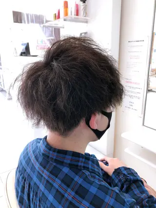 パーマ メンズ 保住 亮太のヘアスタイル