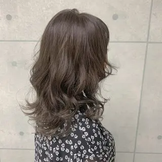セミロング カラー ブリーチなし 暖色カラー/井上あいのヘアスタイル