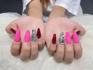 ネイル Queens テイのネイルデザイン