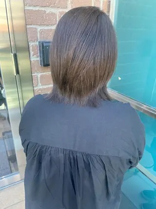 セミロング カラー パーマ ヘアアレンジ メンズ キッズ ネイル マツエク・マツパ アイブロウ 久木原 ゆりのヘアスタイル