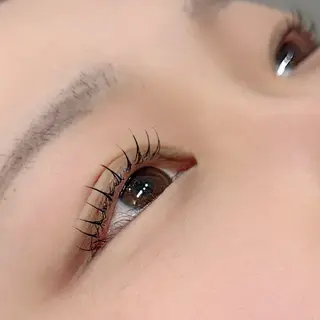 マツエク・マツパ lys加古川店所属・lys ユラのマツエク・マツパデザイン