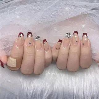 ネイル Hin Nail Salonのネイルデザイン