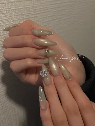 ネイル Luna Gladeのネイルデザイン