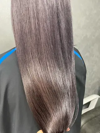 ロング サダハルカ ｜chouetteのヘアスタイル