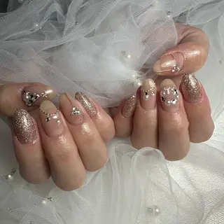 ネイル 里見 麗のネイルデザイン