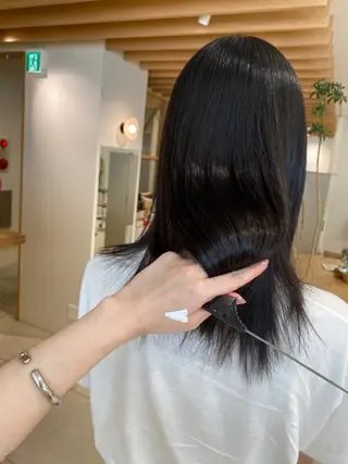 ミディアム 似合わせカットカラー りおなのヘアスタイル