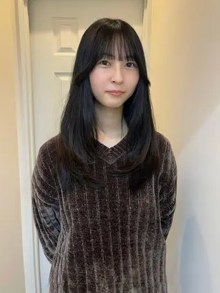 ロング yuka/ロング/ レイヤーカットモデルのヘアスタイル