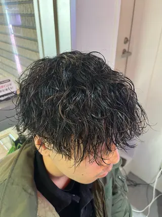 パーマ メンズ 【毎朝セット3分】 メンズパーマ　真人のヘアスタイル