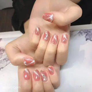 ネイル ガレンドウ 白澤 愛子のネイルデザイン