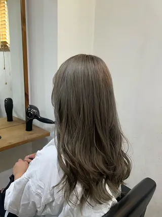 ロング カラー ✨🎨ブリーチなし 透明感カラー✨美友のヘアスタイル