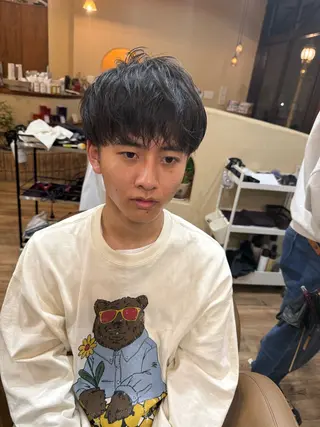 ショート メンズ 鈴木 未歩のヘアスタイル