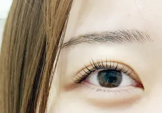 マツエク・マツパ LB美容サロン　池袋東口店所属・古賀 みゆのマツエク・マツパデザイン