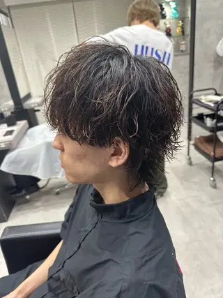 ショート パーマ メンズ ユウ🪄 パーマ指名No1のヘアスタイル