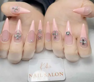 ネイル 💕鈴木ユリ パラジェル/オフ無料のネイルデザイン