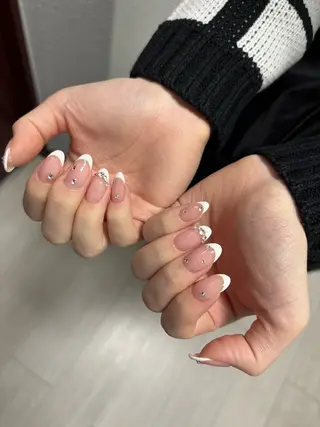ネイル Lani🌈Nail Konatsuのネイルデザイン