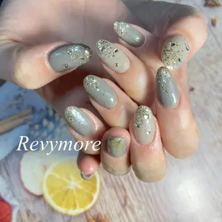 ミディアム ネイル nail salon Revymoreのネイルデザイン