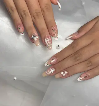 ネイル Lino nailのネイルデザイン
