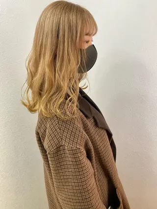 セミロング カラー Maya川越/ エクステ/ハイトーンのヘアスタイル
