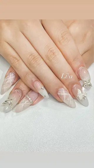ネイル Li'a nail所属・Li'a AYAKAのネイルデザイン
