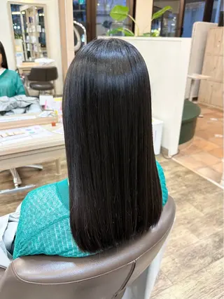 セミロング 杉田 花乃のヘアスタイル