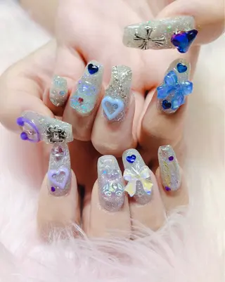 ネイル MoonNail ユリ🌸のネイルデザイン