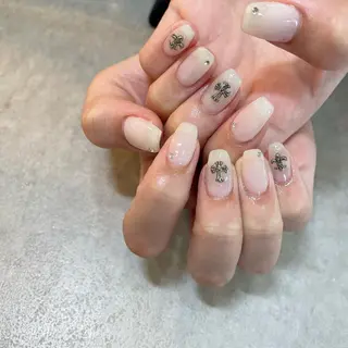 ネイル Nail Salon Gummi.のネイルデザイン