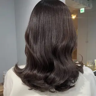 ミディアム カラー akane/ボブ /ブラウンベージュのヘアスタイル