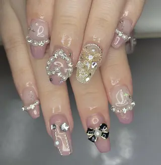 ネイル Queens momoのネイルデザイン