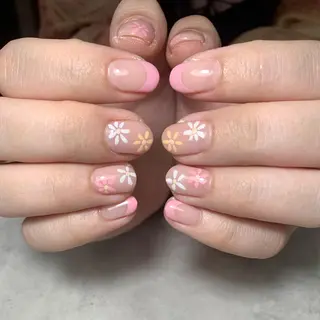 ネイル FIORITURA aiのネイルデザイン