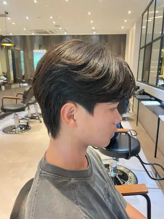 パーマ メンズ オリーブカラー🫒/ ハッシュカット/みゆのヘアスタイル