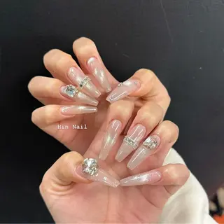 ネイル HIN NAILのネイルデザイン