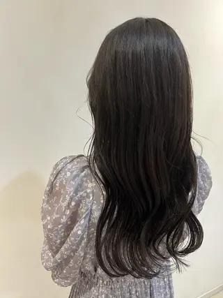 ロング カラー レイヤーカット/ 透明感カラー/カナのヘアスタイル