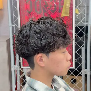 ショート パーマ ヘアアレンジ メンズ MENIN メンズ サロン　望月　涼太のヘアスタイル