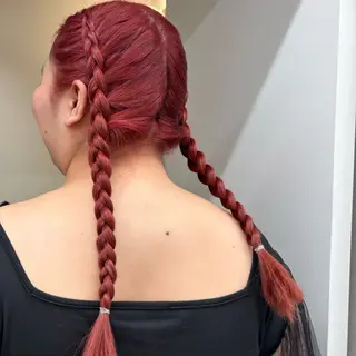 ロング 盛れる透明感カラー・ momokaのヘアスタイル