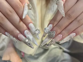 ネイル アユリ リリのネイルデザイン