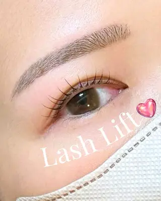 マツエク・マツパ CLALA 半田の眉毛・アイブロウイメージ