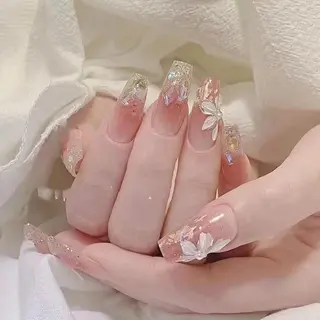 ネイル KIMI 🐰のネイルデザイン